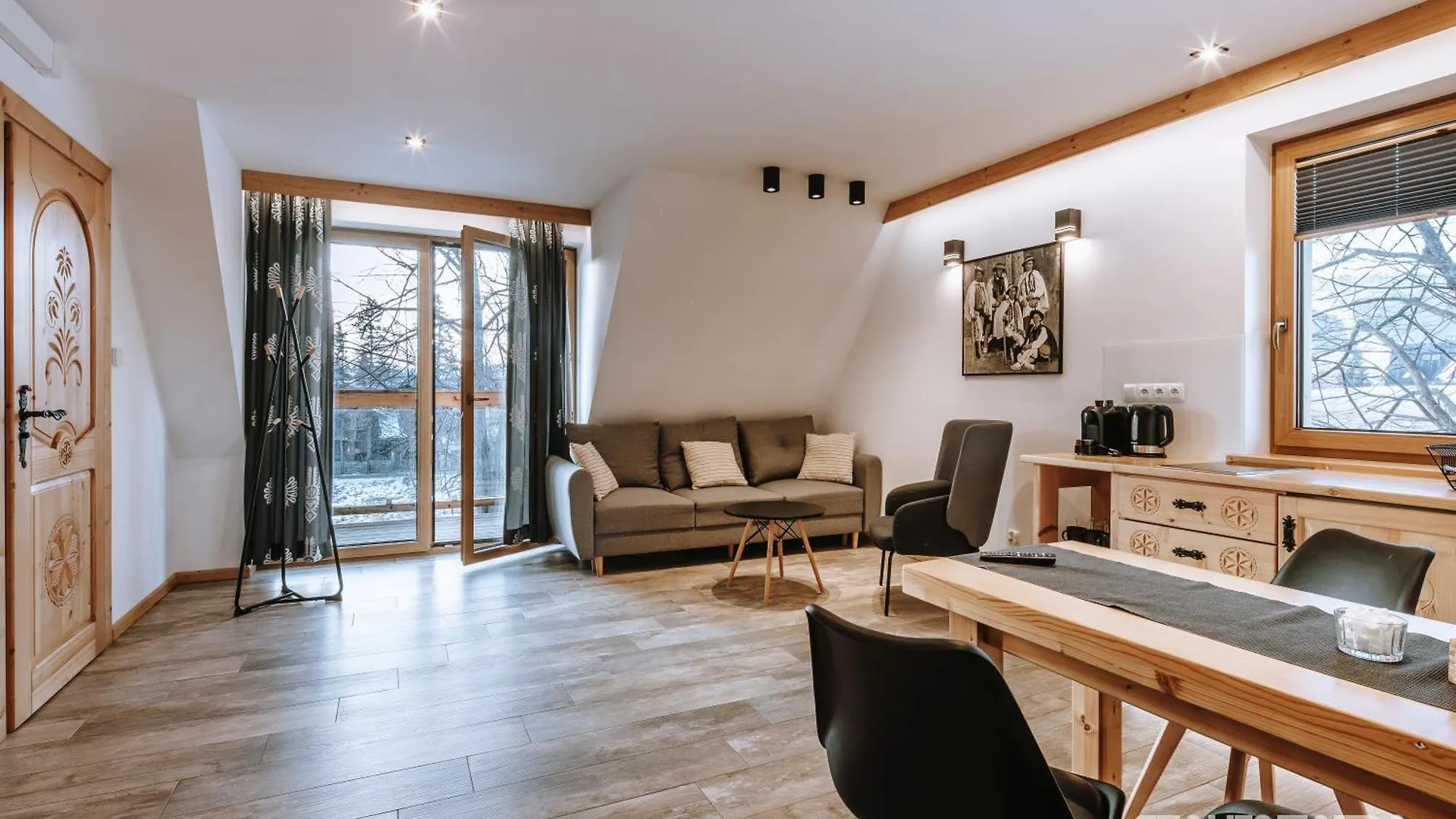 Апартаменты Bialy Mis Apartamenty Art & Design Закопане