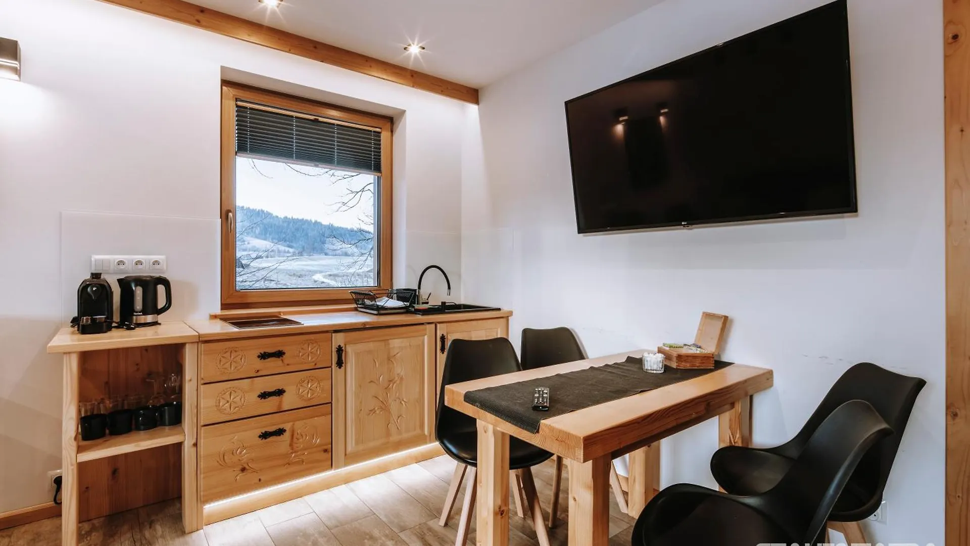 Bialy Mis Apartamenty Art & Design Закопане