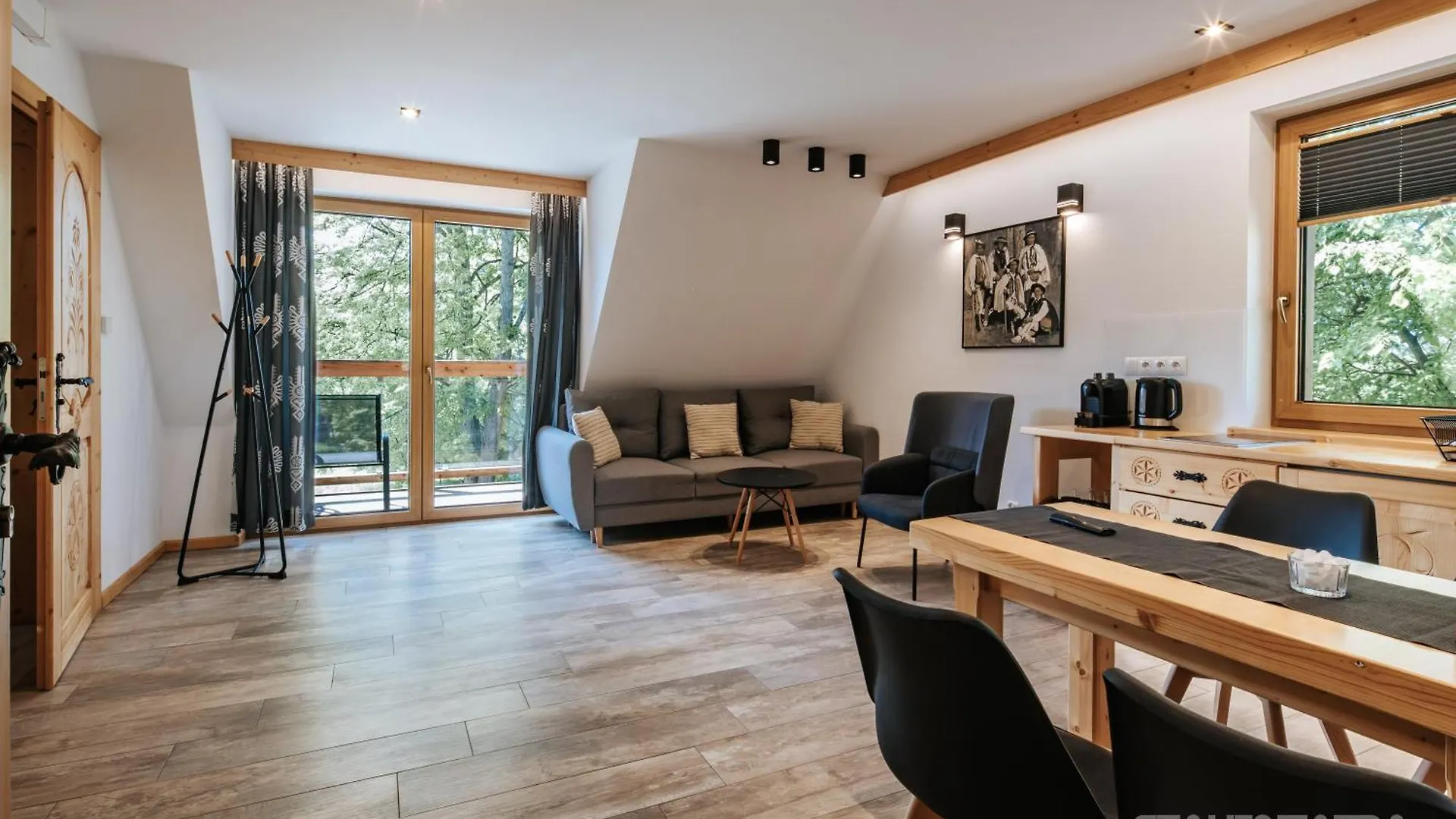 Bialy Mis Apartamenty Art & Design Закопане Польша