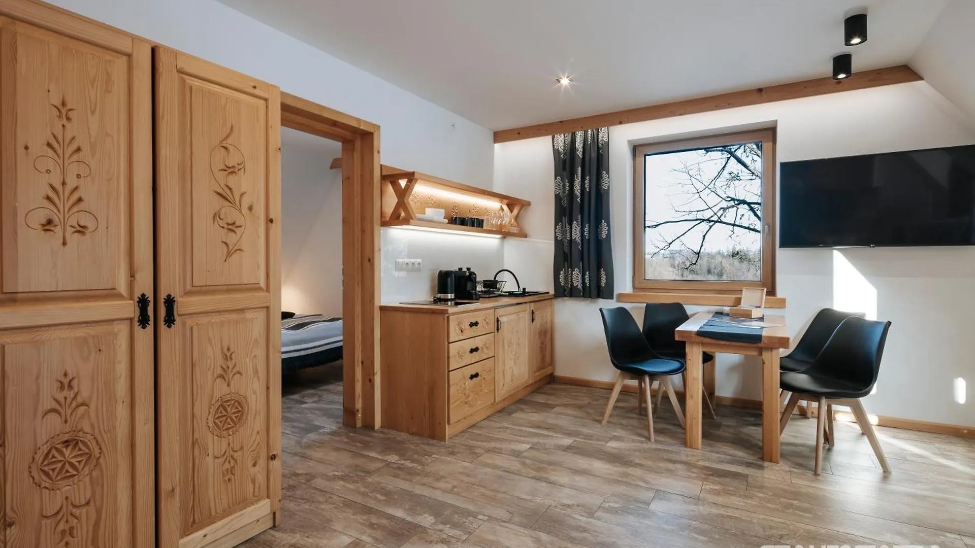 Bialy Mis Apartamenty Art & Design Закопане