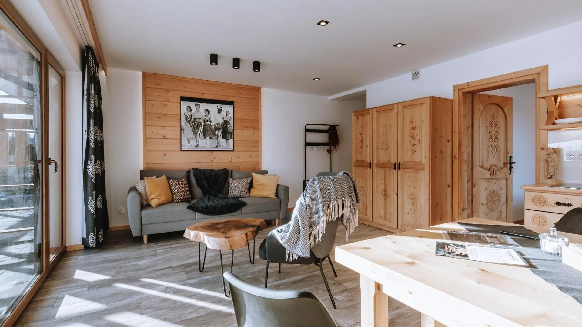 Bialy Mis Apartamenty Art & Design Закопане Апартаменты