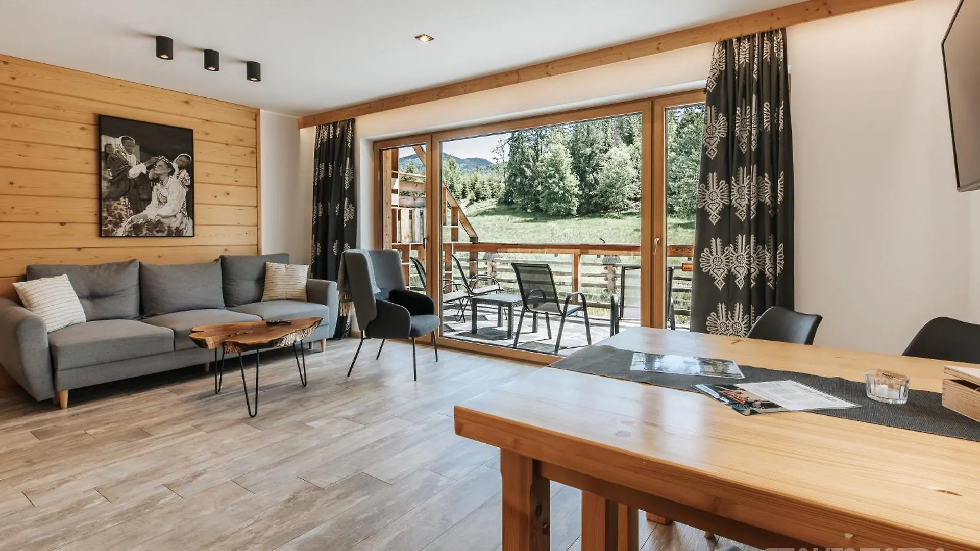 Апартаменты Bialy Mis Apartamenty Art & Design Закопане